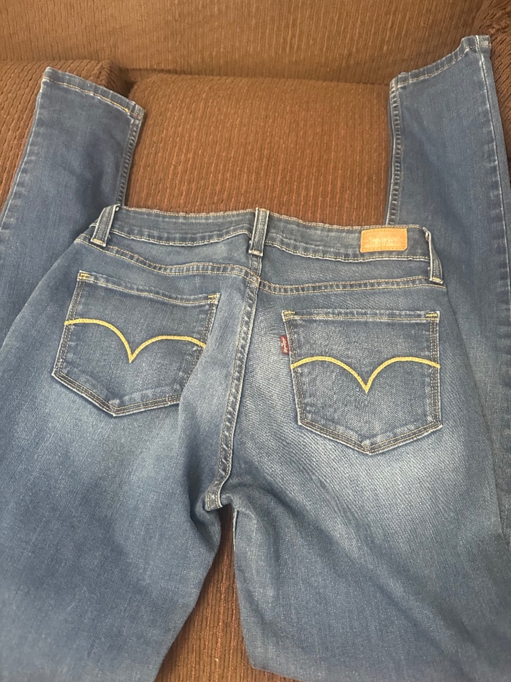 Levi Legging Jeans (stretchy and adjust beautifully to body)